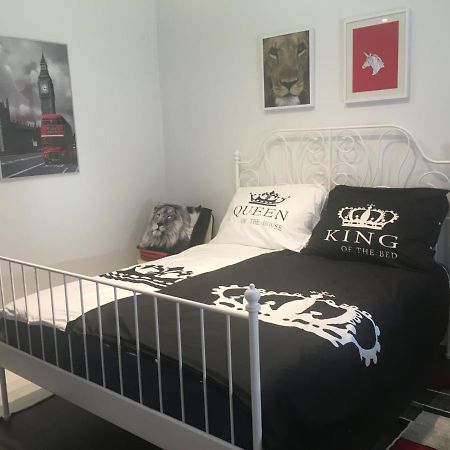 Buckingham Palace Apartman, Debrecen Dış mekan fotoğraf