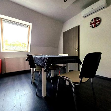 Buckingham Palace Apartman, Debrecen Dış mekan fotoğraf
