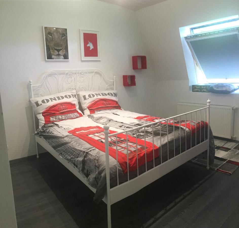 Buckingham Palace Apartman, Debrecen Dış mekan fotoğraf