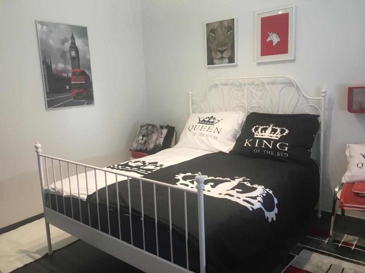 Buckingham Palace Apartman, Debrecen Dış mekan fotoğraf