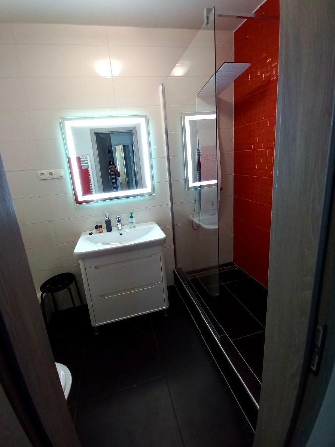 Buckingham Palace Apartman, Debrecen Dış mekan fotoğraf